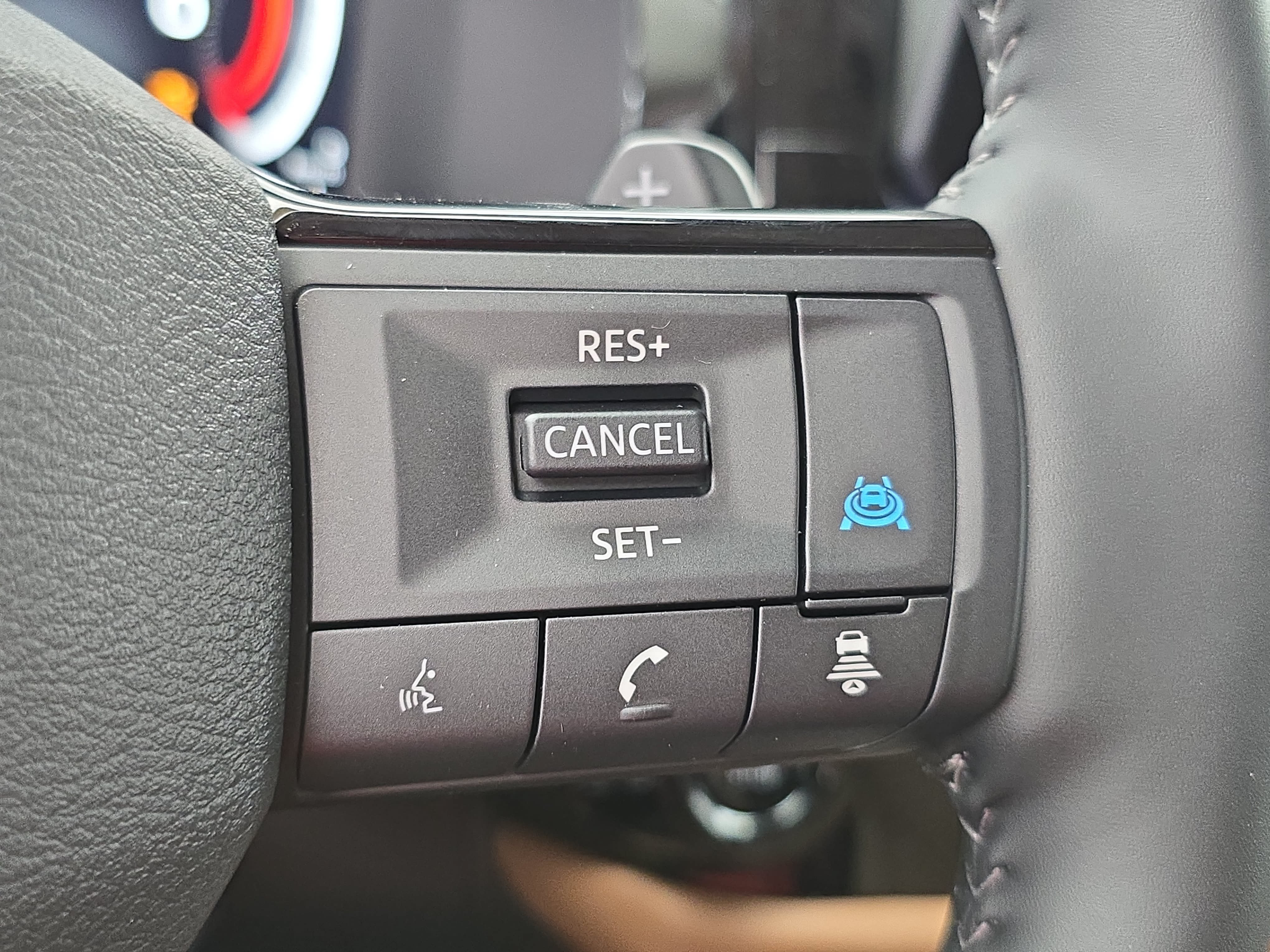 New 2026 Nissan Pathfinder Platinum w/ Cargo Package AWD/4WD image 19