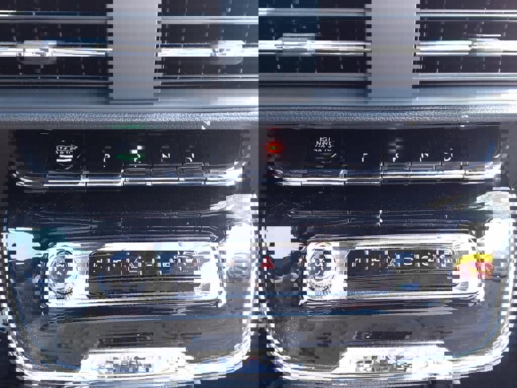 Used 2023 Lincoln Corsair Grand Touring w/ Equipment Group 302A image 43