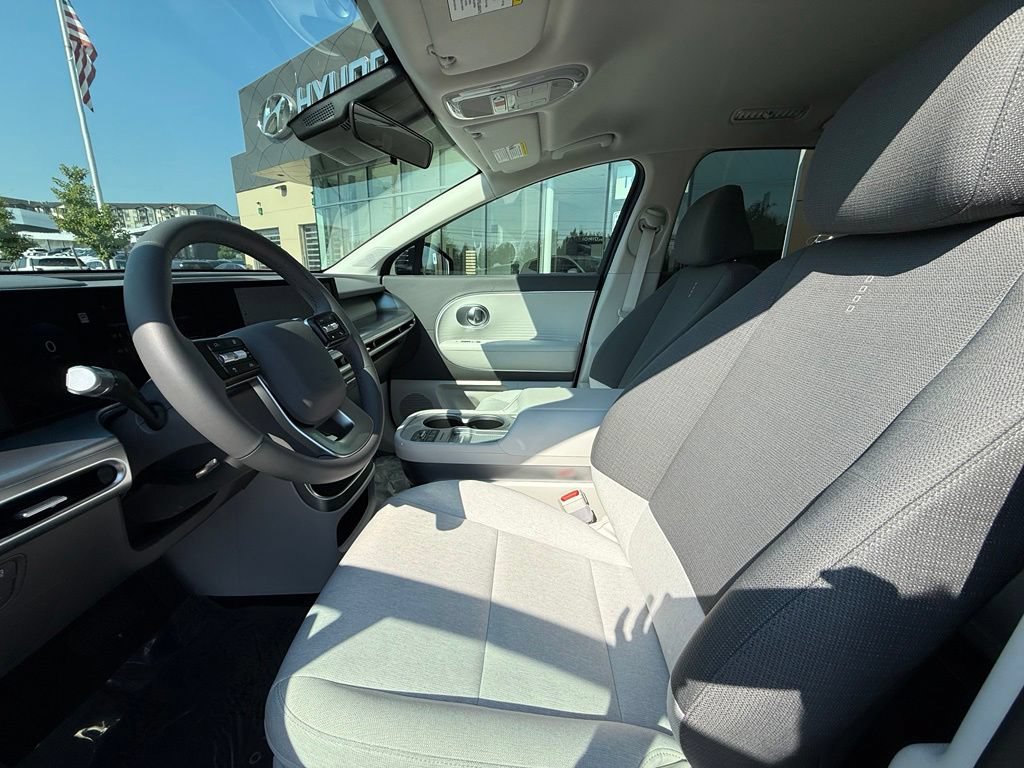Certified 2026 Hyundai Ioniq 9 SE AWD/4WD image 13