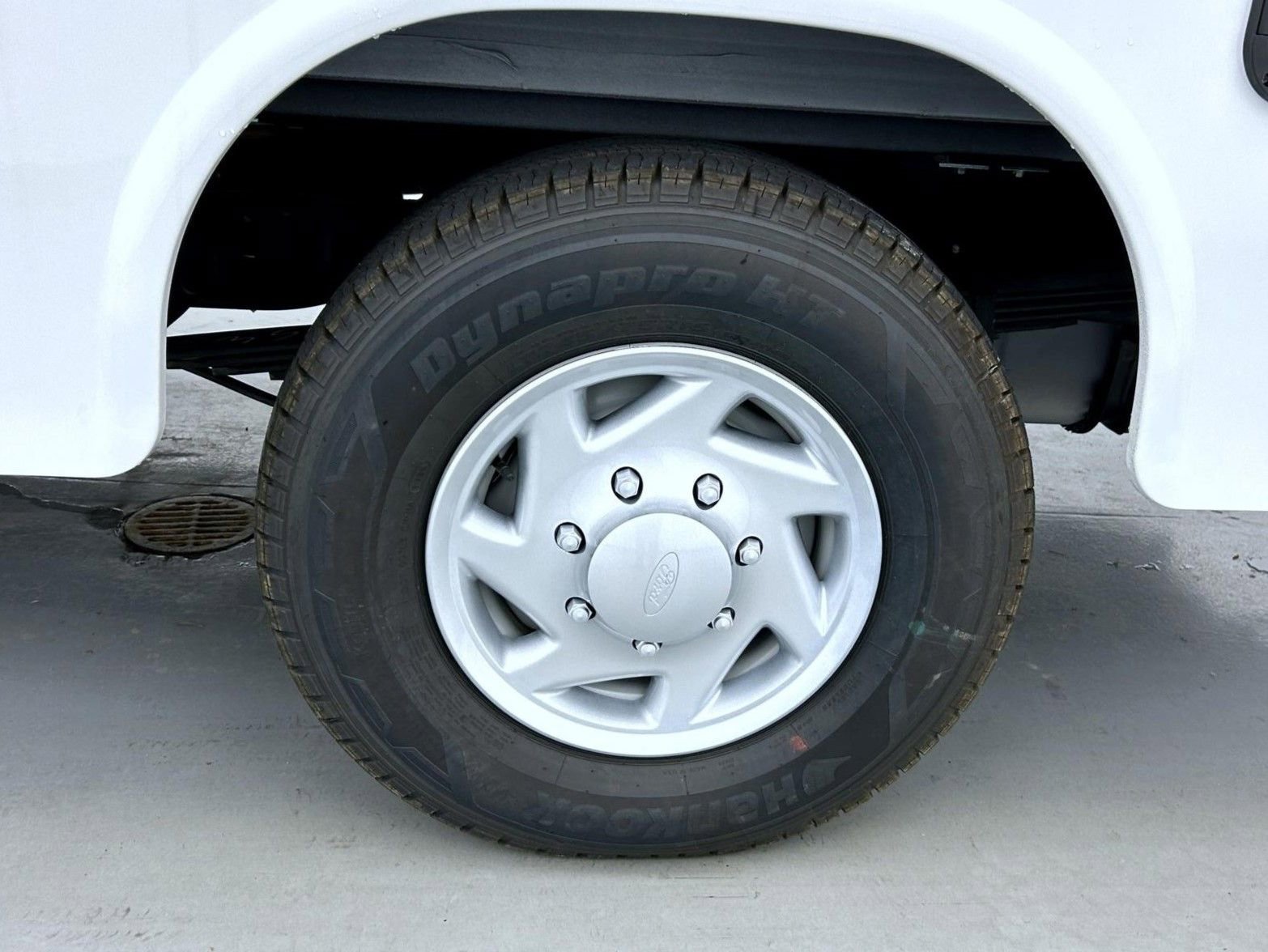 New 2026 Ford E-350 and Econoline 350 Super Duty w/ Power Equipment Group image 18