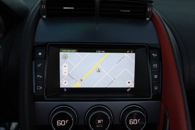 Used 2018 Jaguar F-TYPE Convertible image 33