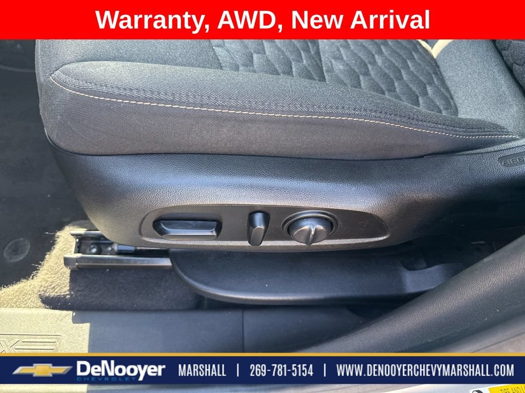 Used 2021 Chevrolet Equinox LT AWD/4WD image 15