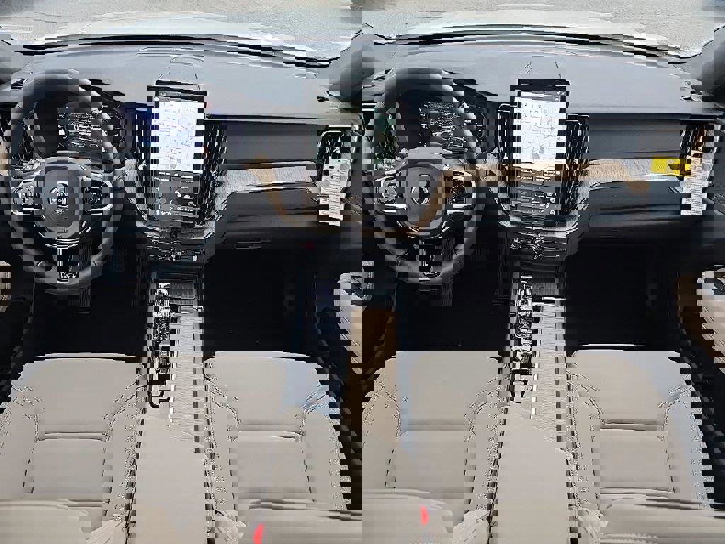 New 2026 Volvo XC60 T8 Plus w/ Protection Package Premier image 9