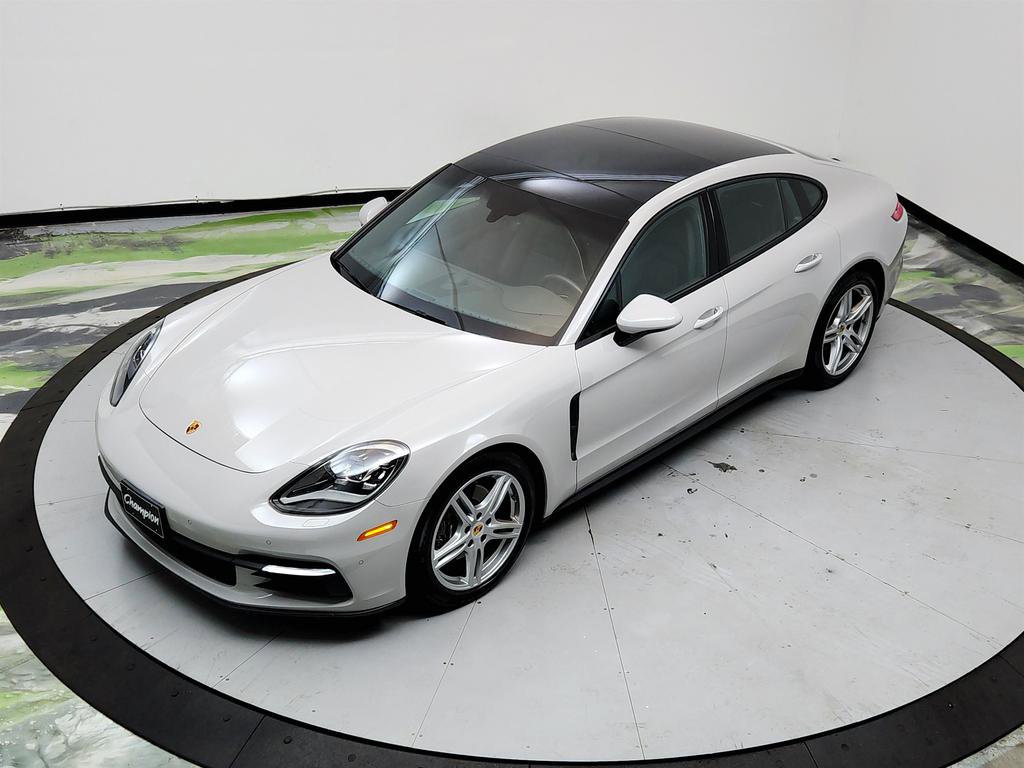 Used 2020 Porsche Panamera 4 image 34