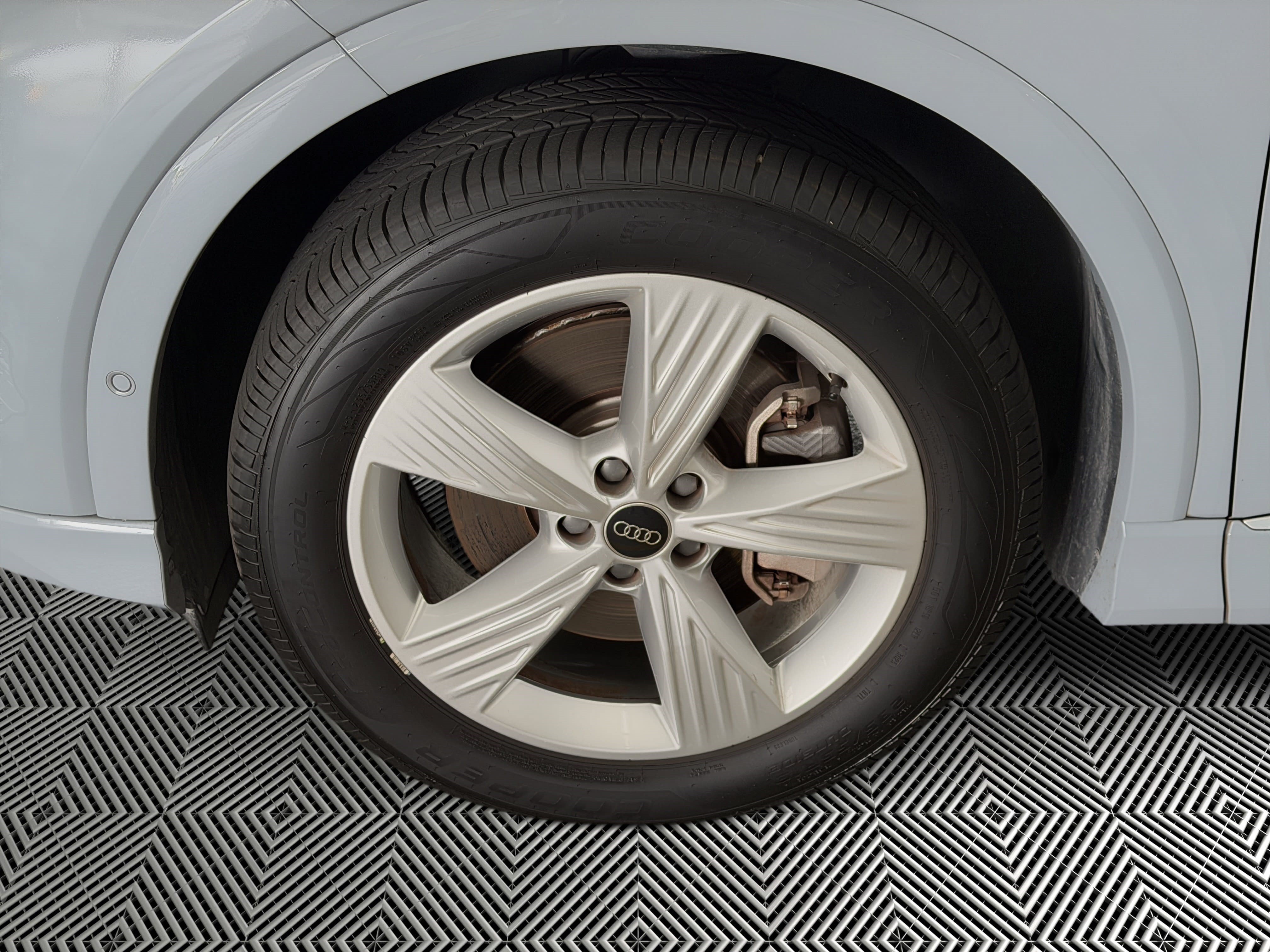 Certified 2023 Audi Q4 e-tron Prestige AWD/4WD image 12