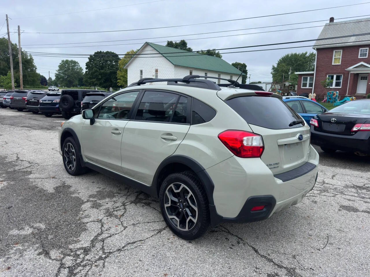 Used 2016 Subaru Crosstrek 2.0i Premium w/ Popular Package #2 AWD/4WD image 8