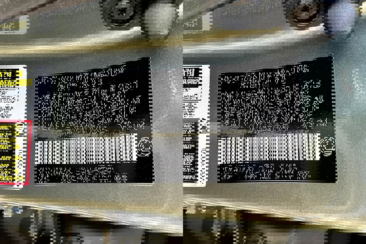 Used 2023 Lexus ES 350 w/ Accessory Package (Z2) image 29