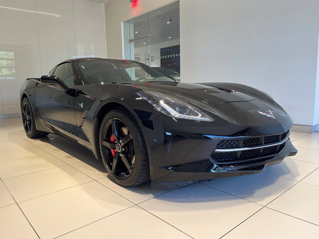 Used 2014 Chevrolet Corvette Stingray Coupe w/ 2LT Preferred Equipment Group RWD image 5