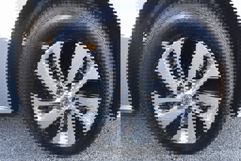 Used 2023 Nissan Altima 2.5 S image 6