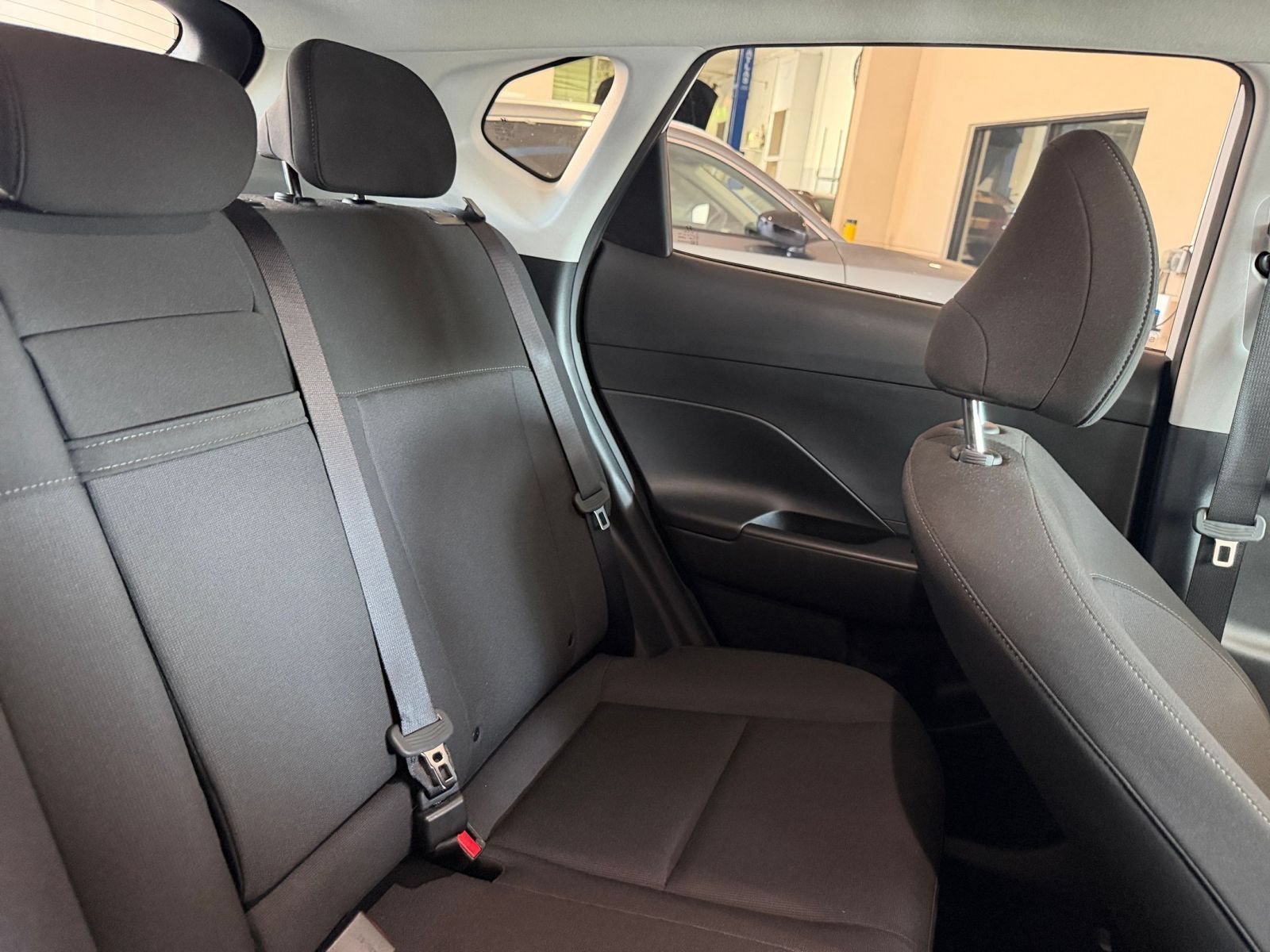 Used 2026 Hyundai Kona SEL Sport FWD image 32