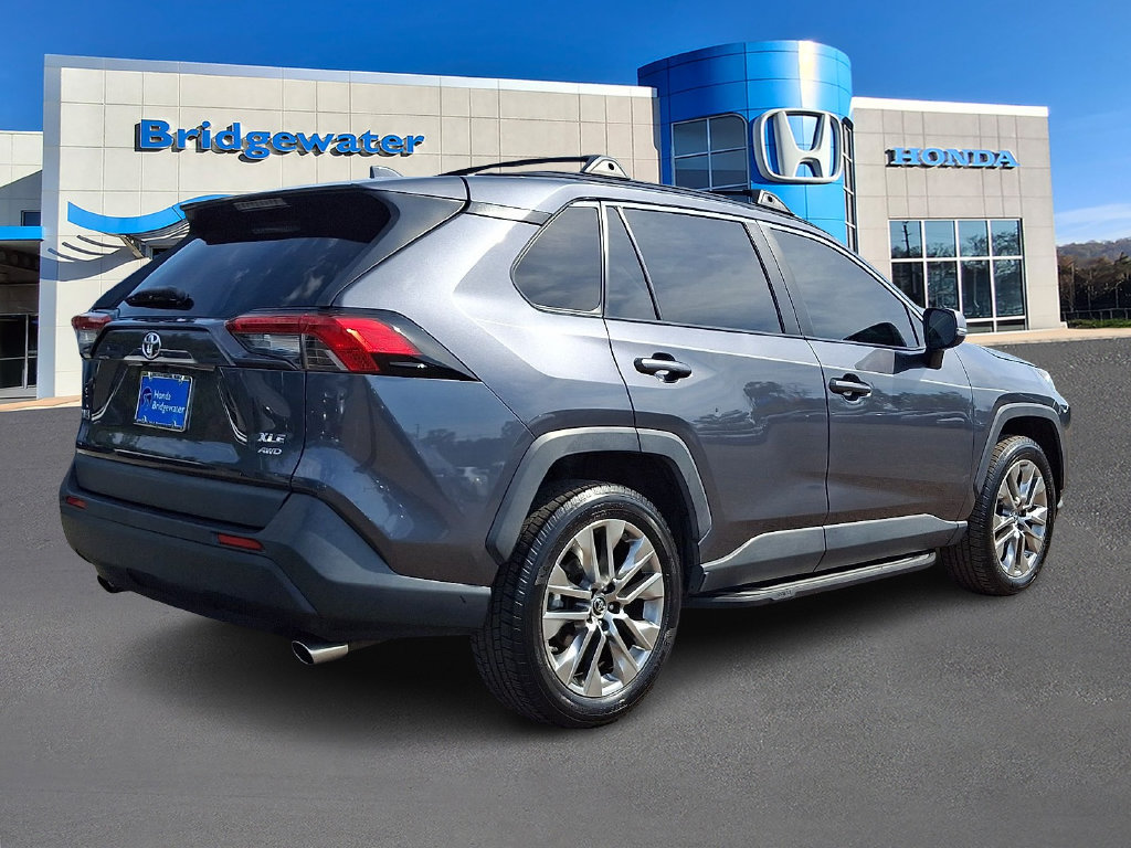 Used 2019 Toyota RAV4 XLE Premium w/ All Weather Liner Package AWD/4WD image 6