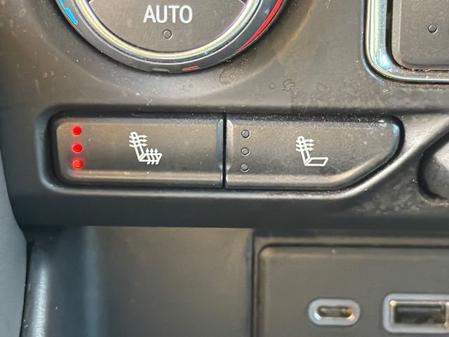 Used 2021 Chevrolet Tahoe LT image 31