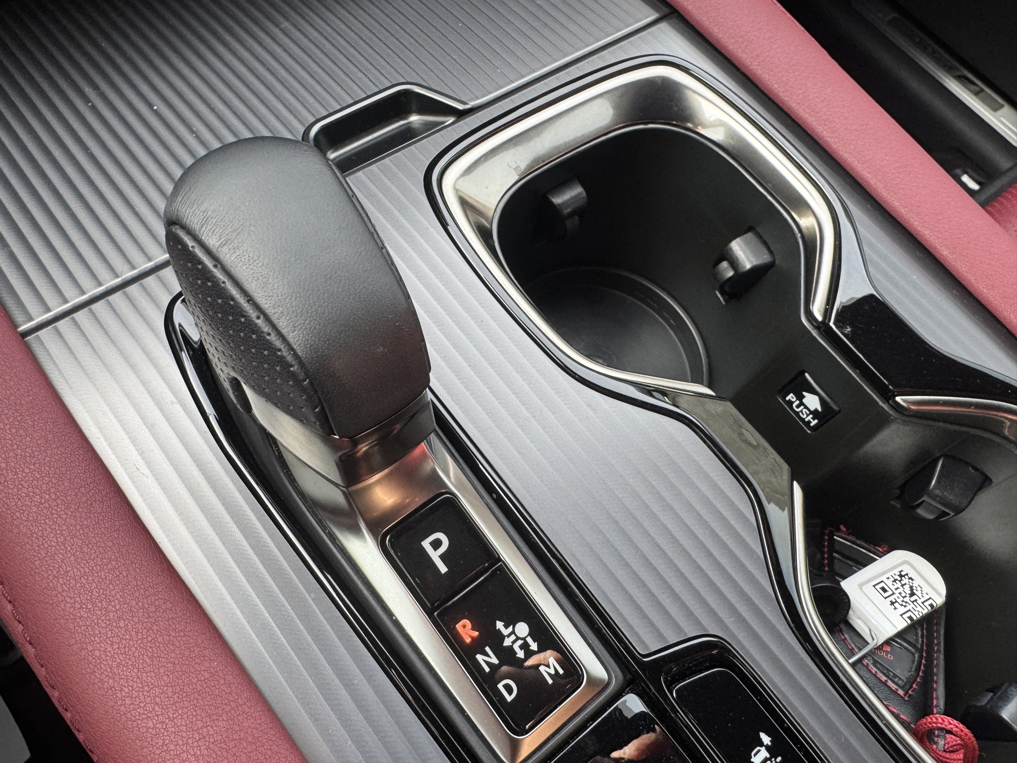 Used 2023 Lexus RX 500h F Sport w/ Accessory Package (Z1) image 31