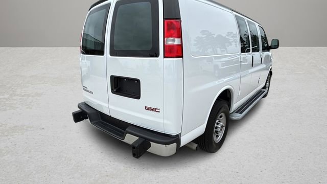 Used 2024 GMC Savana 2500 w/ Driver Convenience Package RWD image 35