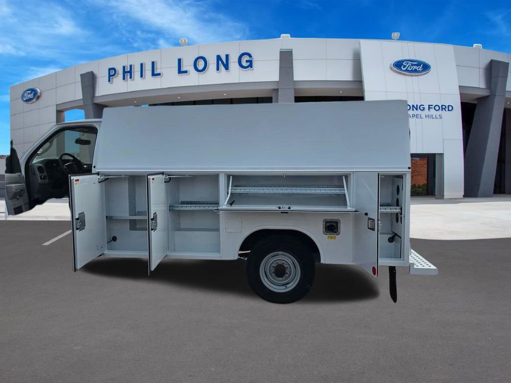 New 2026 Ford E-350 and Econoline 350 Super Duty w/ Power Equipment Group RWD image 21