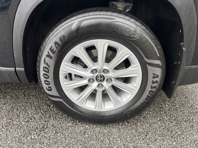 Certified 2024 Toyota Grand Highlander XLE image 21