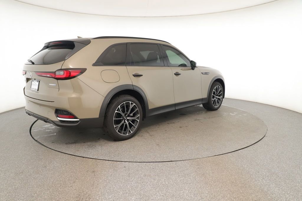 Used 2025 MAZDA CX-70 Plug-In Hybrid w/ Premium Pkg image 5