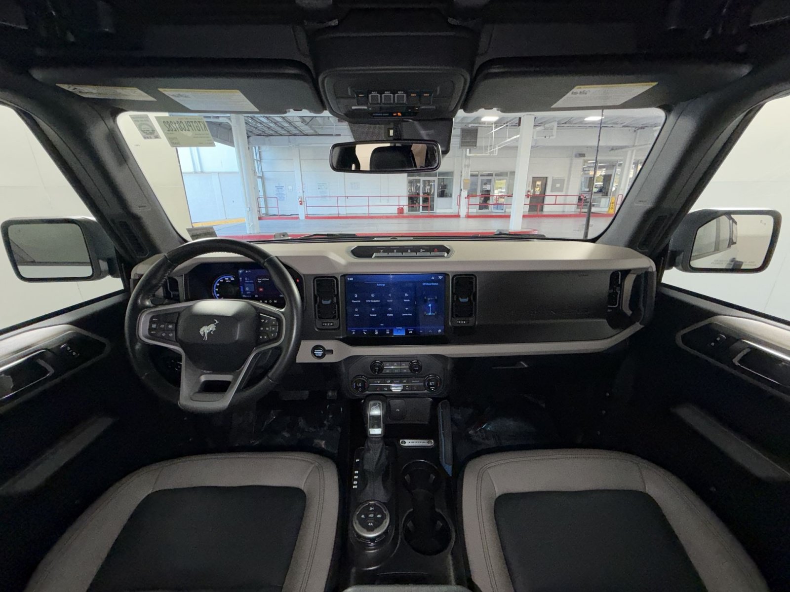 Used 2023 Ford Bronco Wildtrak AWD/4WD image 23