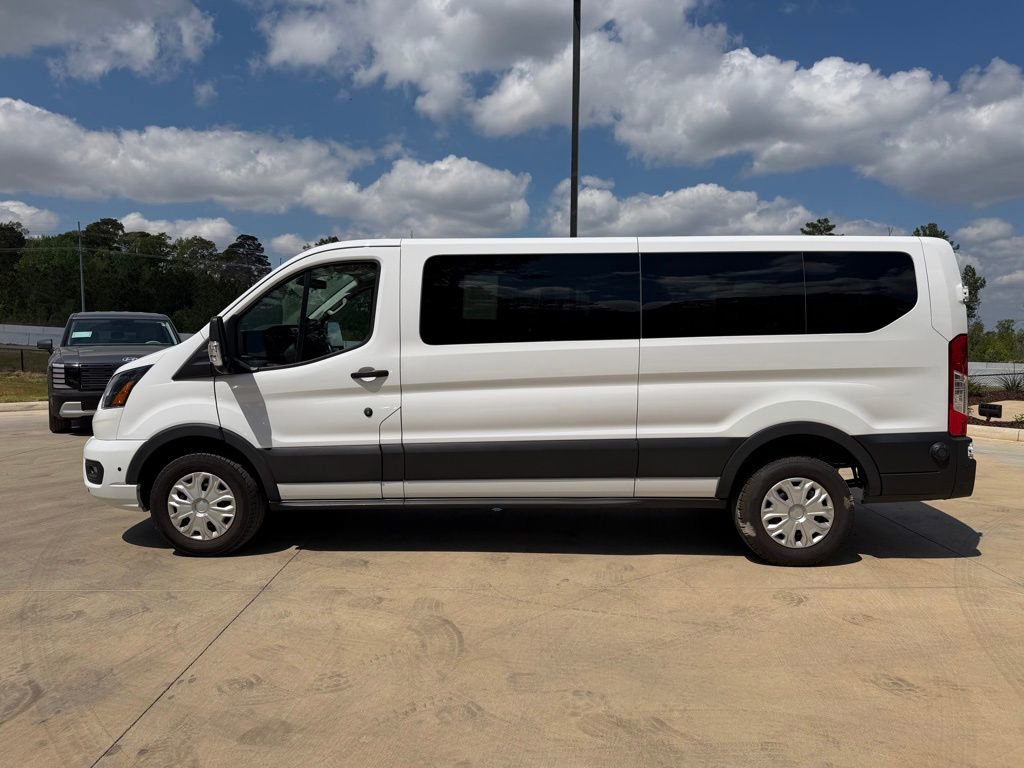 Used 2024 Ford Transit 350 XLT image 2