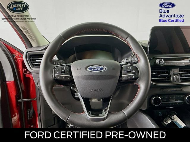 Certified 2022 Ford Escape SEL w/ SEL Stealth AWD Package image 12
