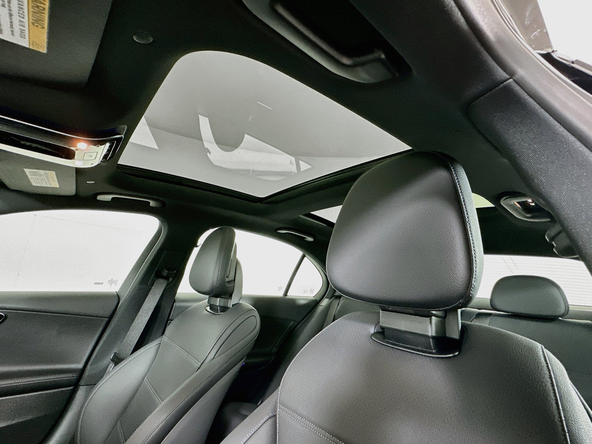 New 2026 Mercedes-Benz C 300 4MATIC Sedan image 24