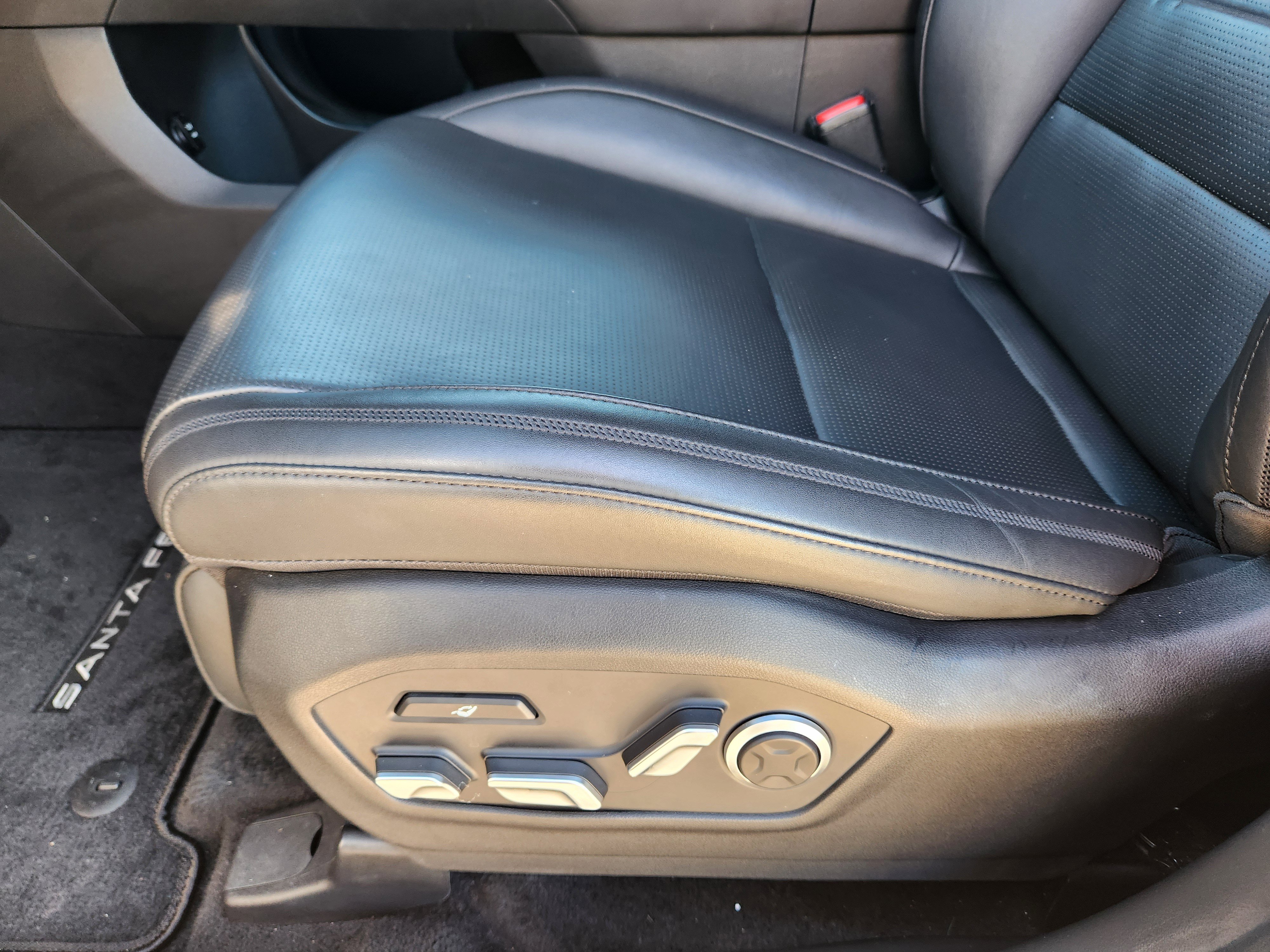 Used 2024 Hyundai Santa Fe Calligraphy image 26