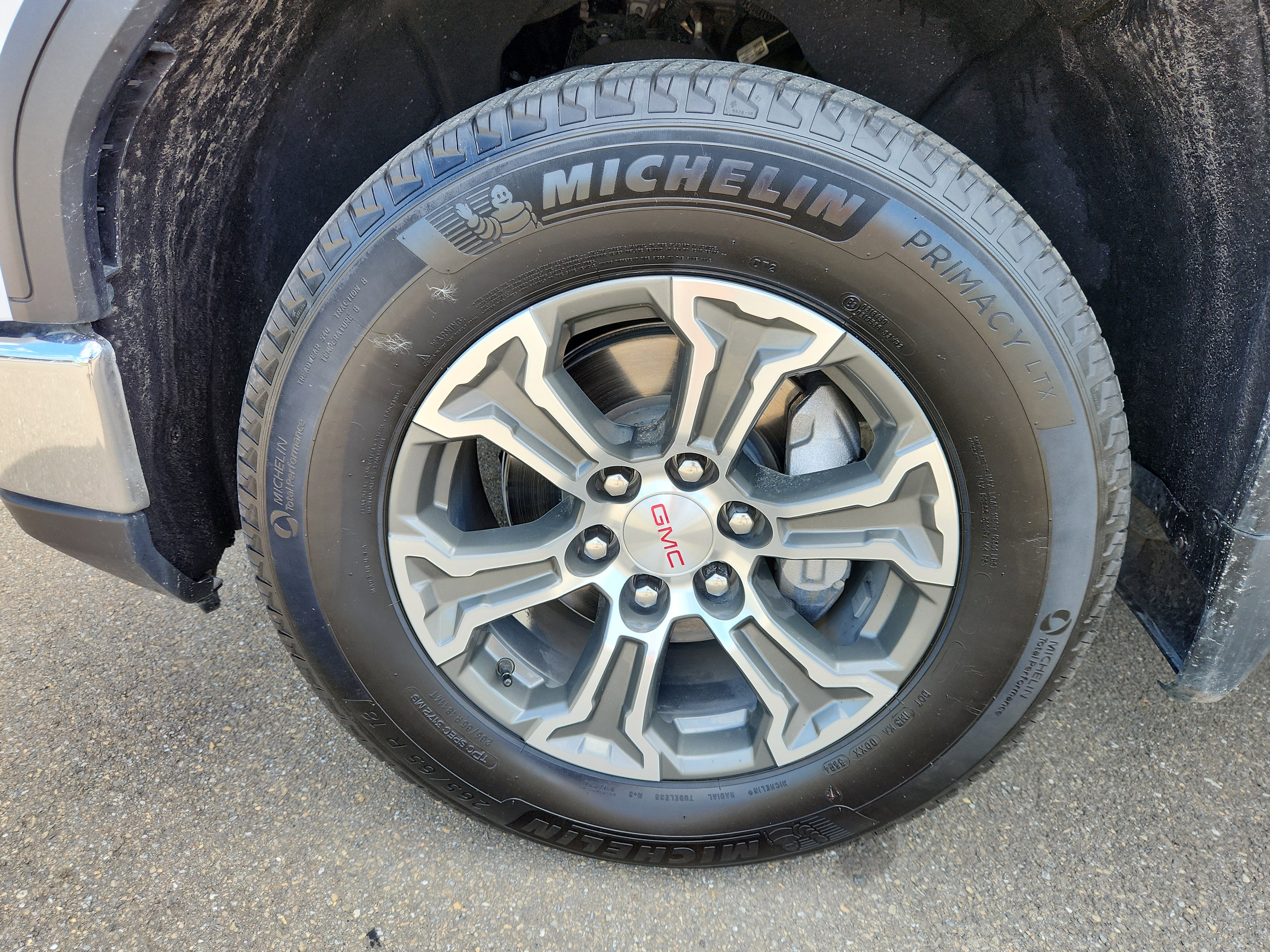 Used 2025 GMC Sierra 1500 SLT image 49