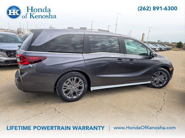 New 2026 Honda Odyssey Touring image 5