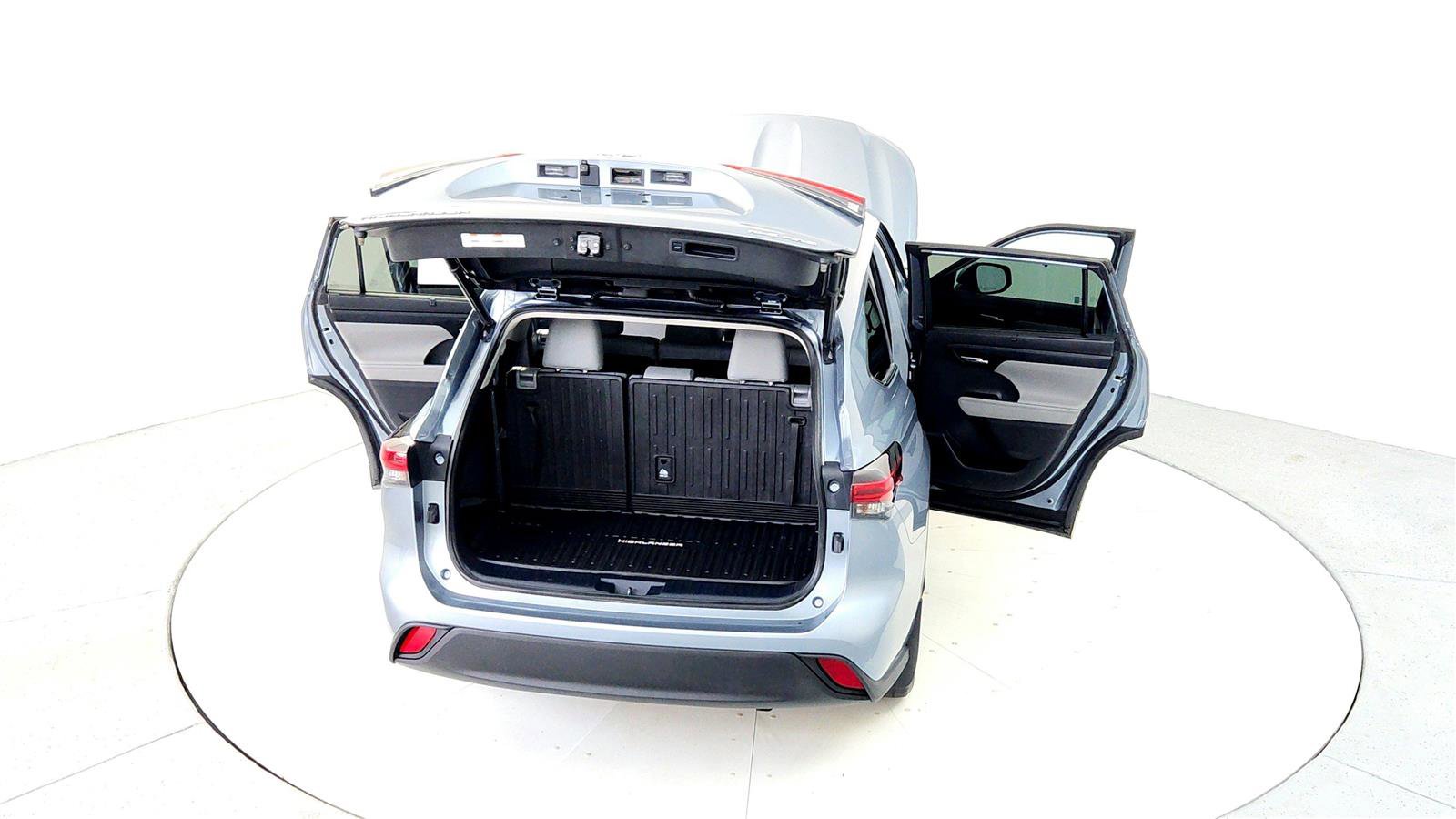 Certified 2020 Toyota Highlander XLE image 23