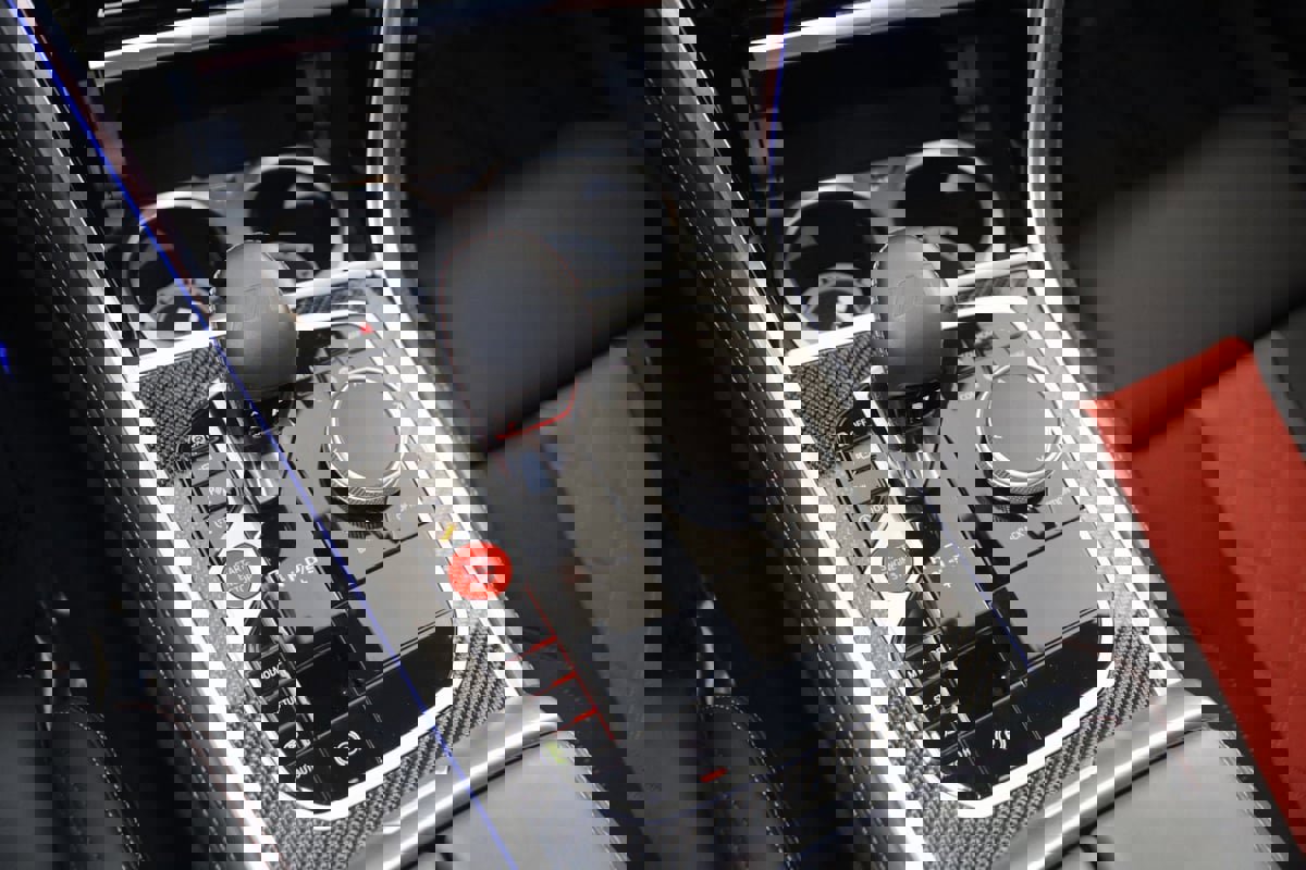 Used 2025 BMW M8 Competition image 40