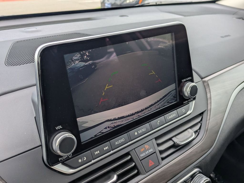 Used 2025 Nissan Altima 2.5 SV image 22