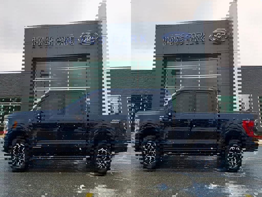 Certified 2023 Ford F150 XLT w/ Equipment Group 302A High image 4