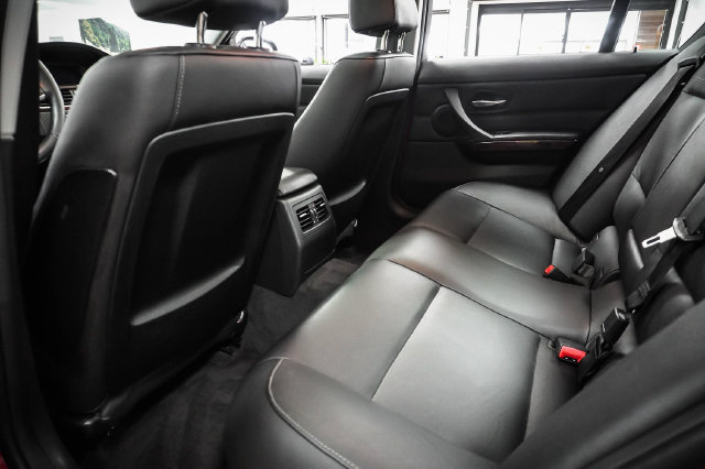 Used 2011 BMW 328i Sedan RWD image 16