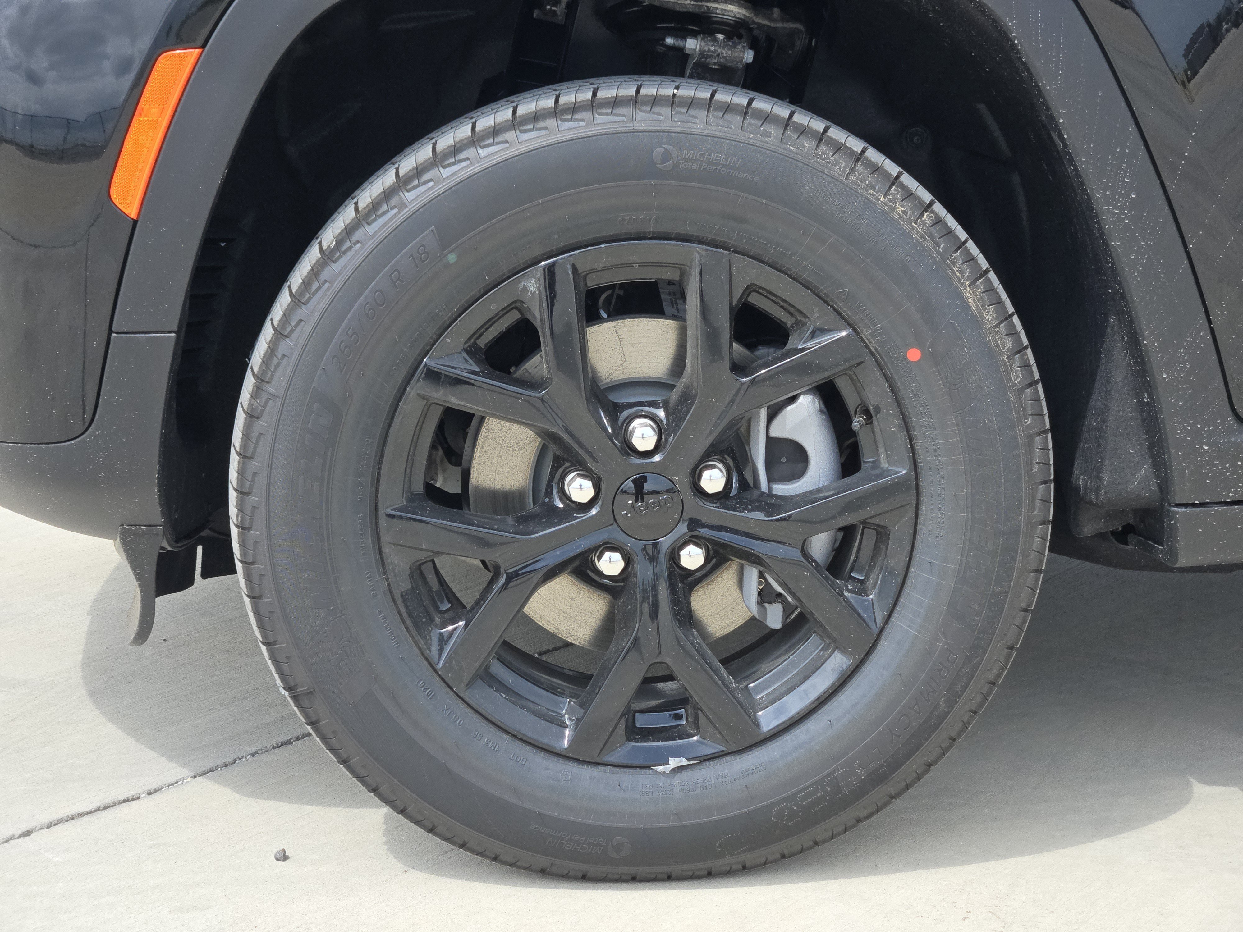 New 2026 Jeep Grand Cherokee Altitude AWD/4WD image 8