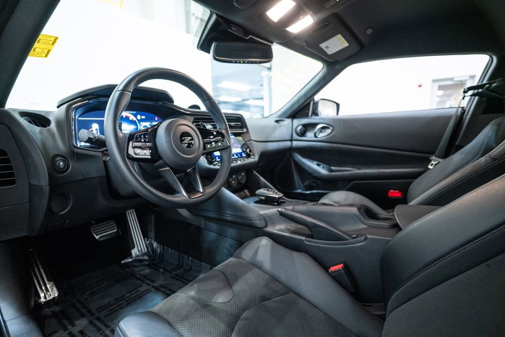 Used 2024 Nissan Z Performance w/ Floor Mat Package RWD image 18