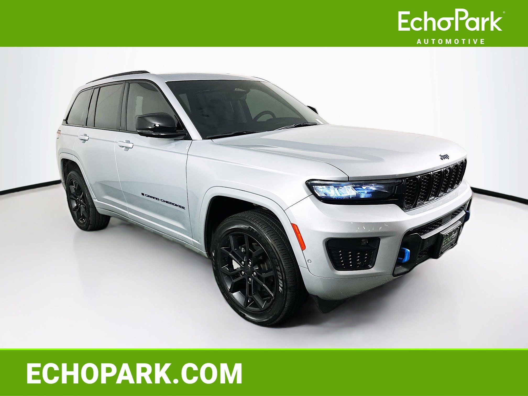 Used 2023 Jeep Grand Cherokee 30th Anniversary AWD/4WD image 1