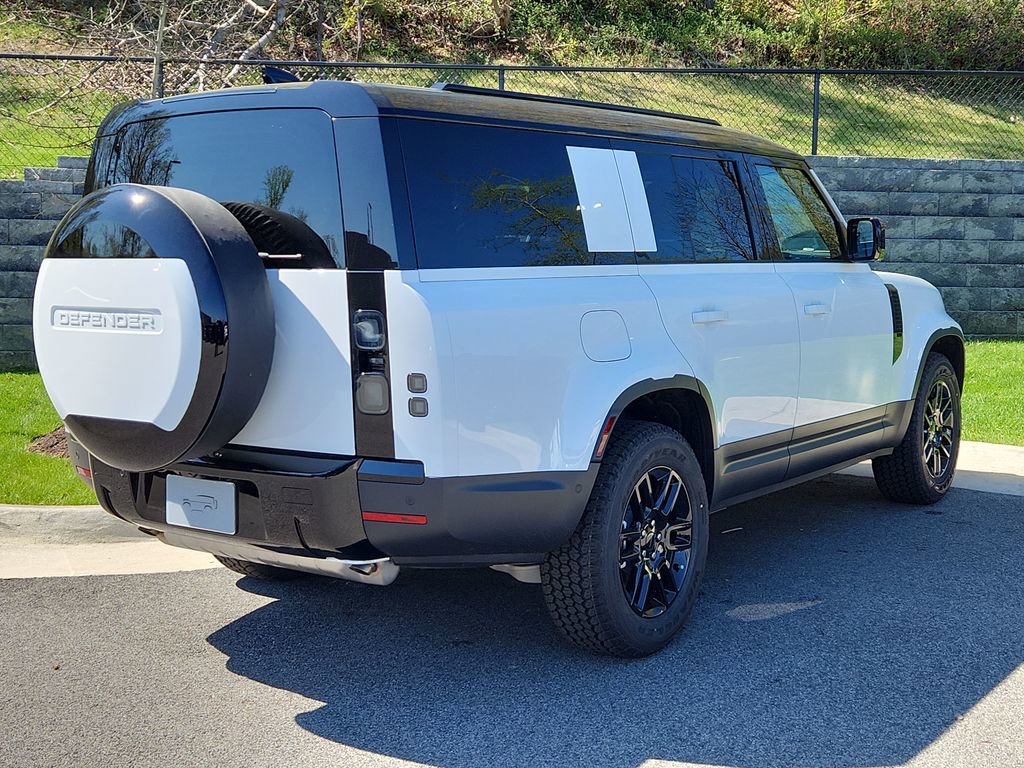 New 2026 Land Rover Defender 130 S image 2