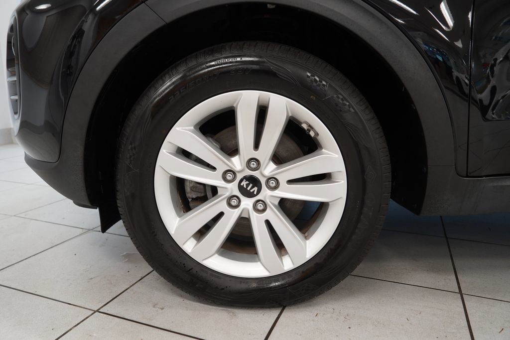 Used 2017 Kia Sportage LX w/ LX Popular Package image 15