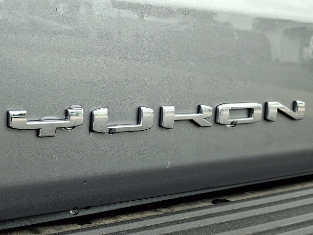 New 2026 GMC Yukon AT4 w/ AT4 Premium Package AWD/4WD image 27
