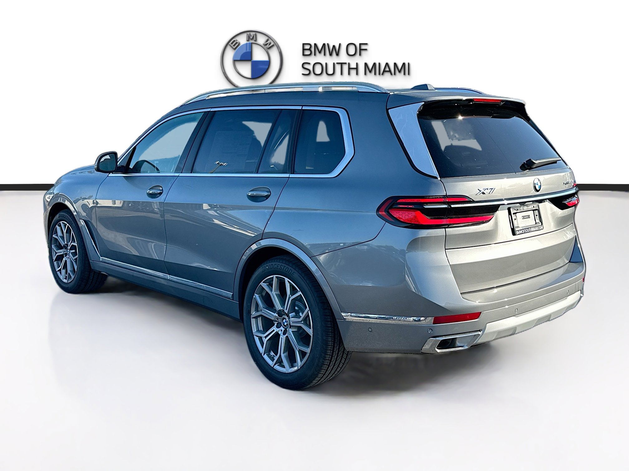 New 2026 BMW X7 xDrive40i w/ Premium Package image 4