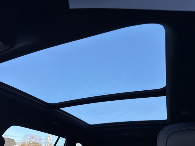 Used 2024 GMC Acadia Denali w/ Super Cruise Package image 21