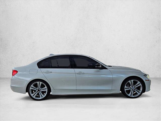 Used 2014 BMW 335i Sedan RWD image 4