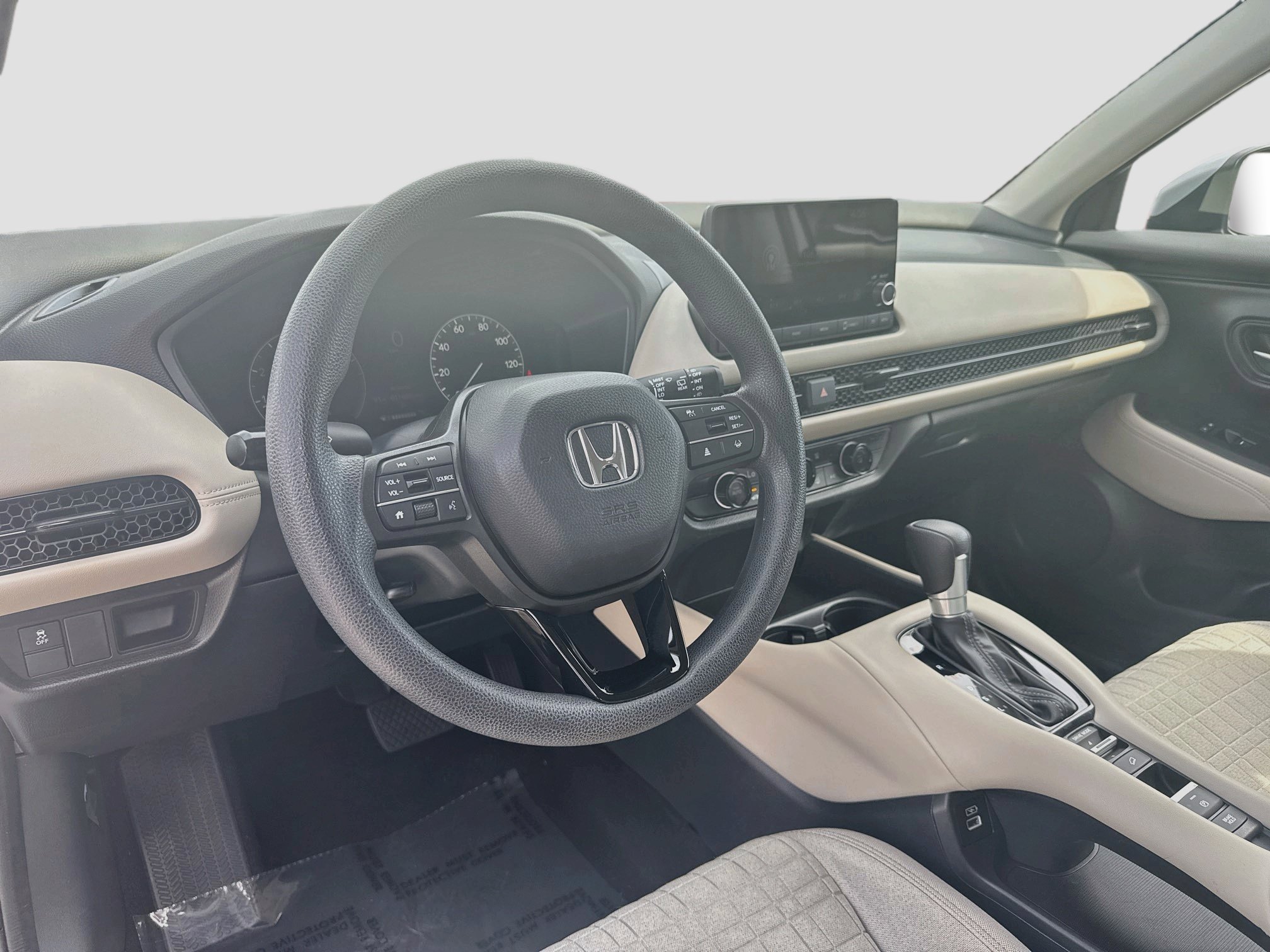 Used 2023 Honda HR-V LX image 7
