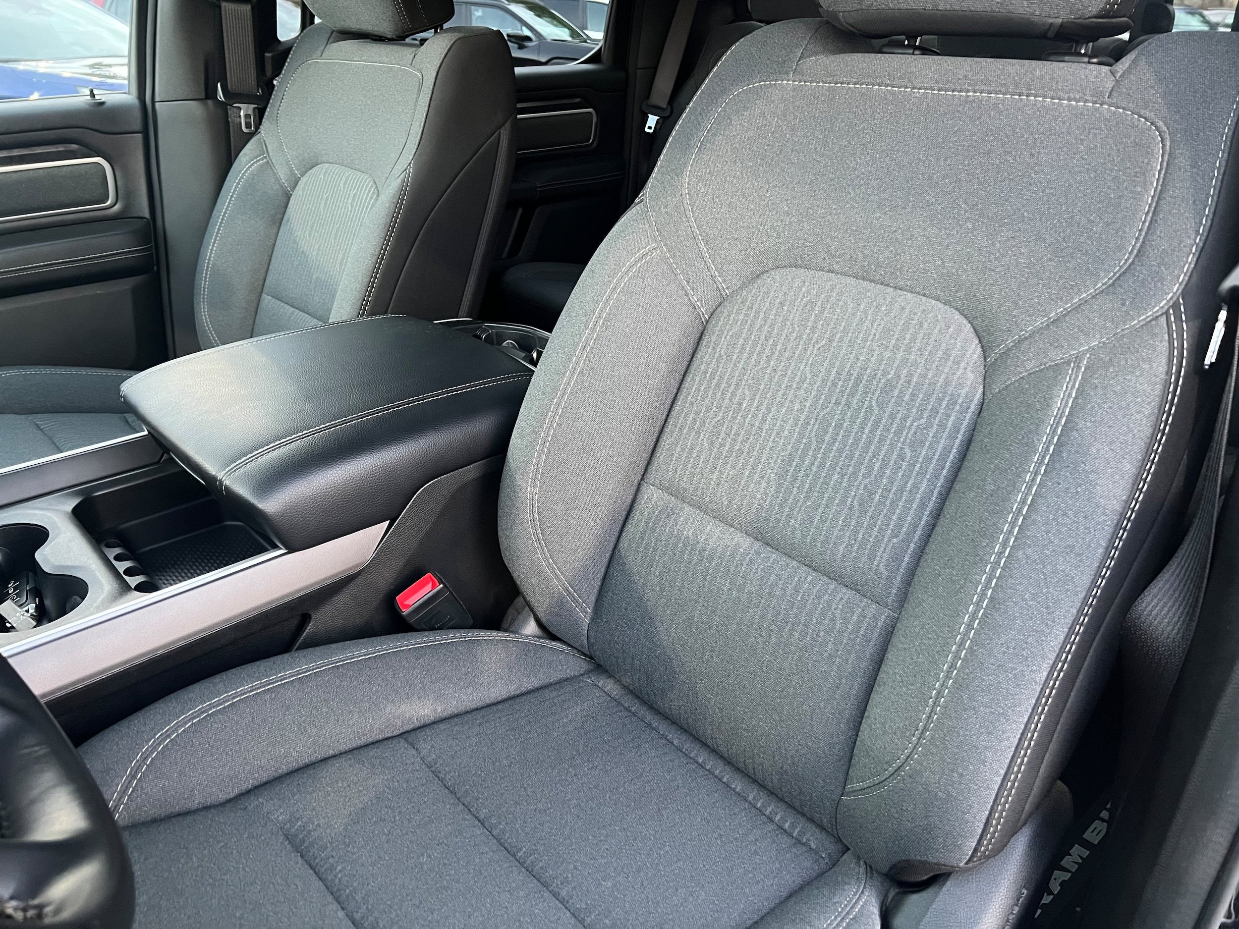 Used 2022 RAM 1500 Big Horn AWD/4WD image 17