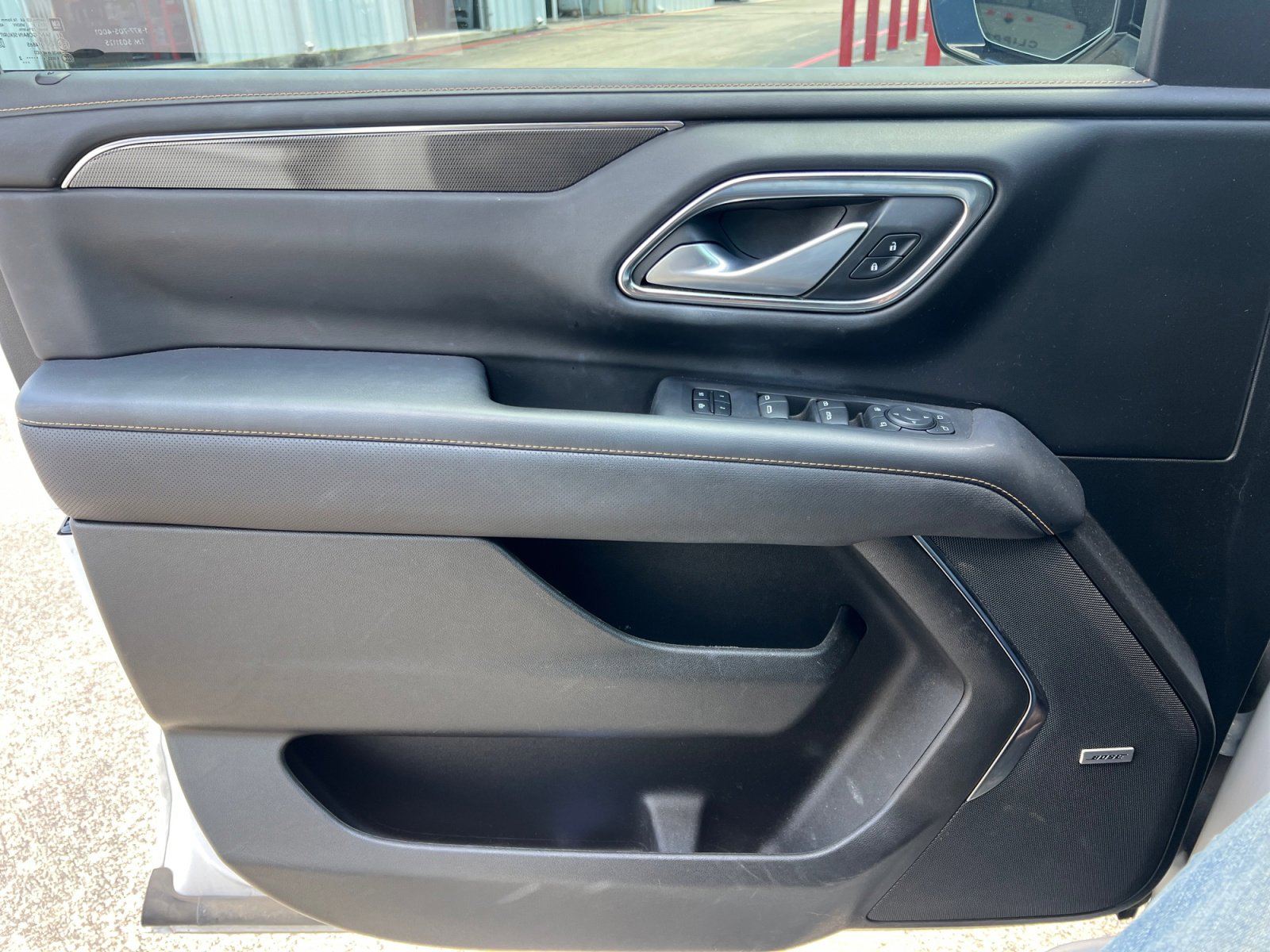 Used 2022 GMC Yukon AT4 AWD/4WD image 23