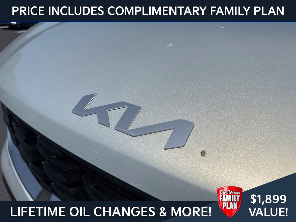 New 2026 Kia Sorento S w/ S Panoramic Sunroof Package FWD image 3