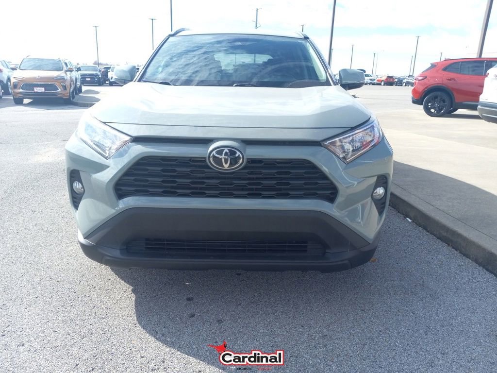Used 2021 Toyota RAV4 XLE image 17