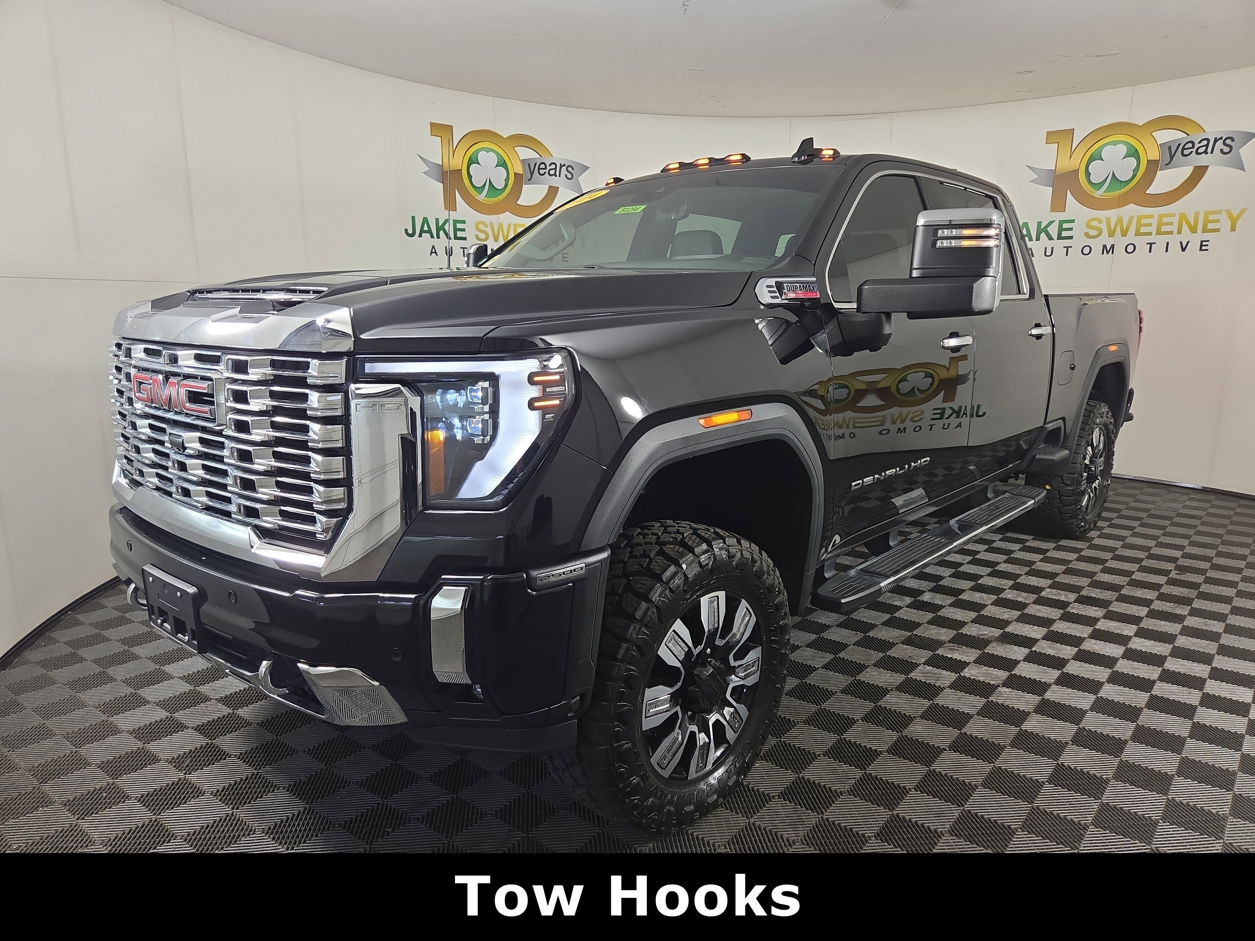 Used 2024 GMC Sierra 2500 Denali w/ Denali Reserve Package AWD/4WD image 3