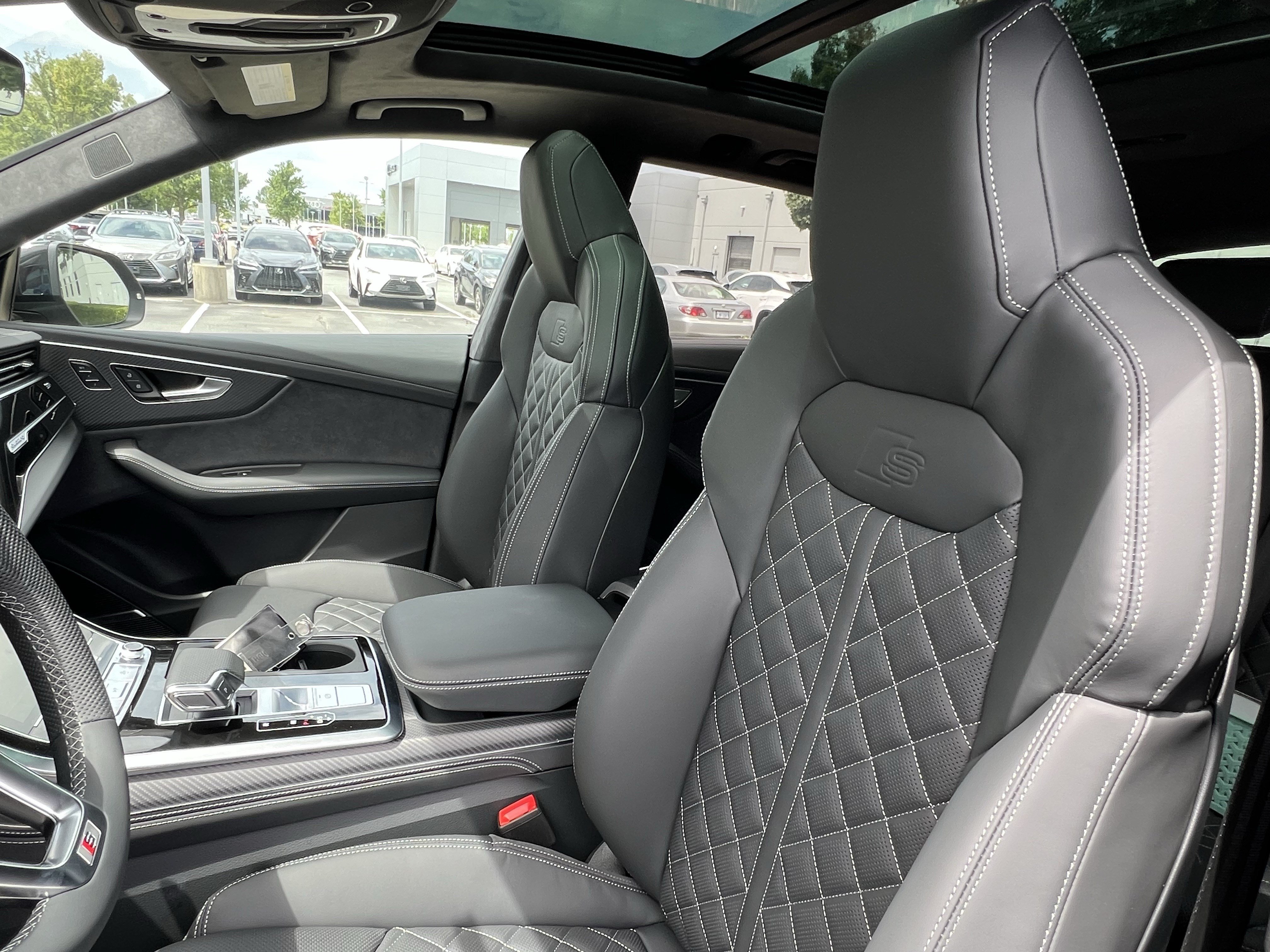 New 2026 Audi SQ8 Prestige AWD/4WD image 15