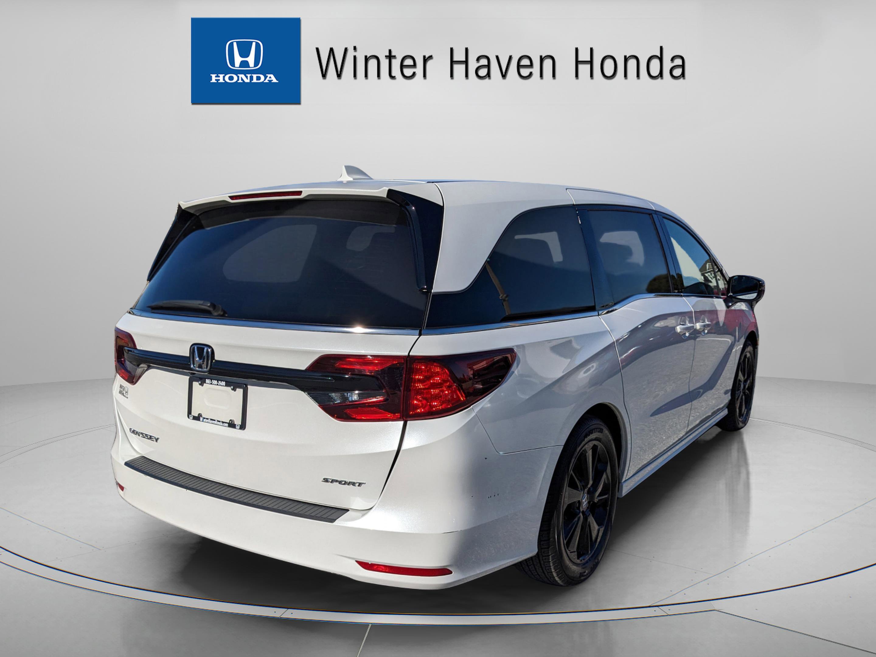 Used 2023 Honda Odyssey Sport image 8
